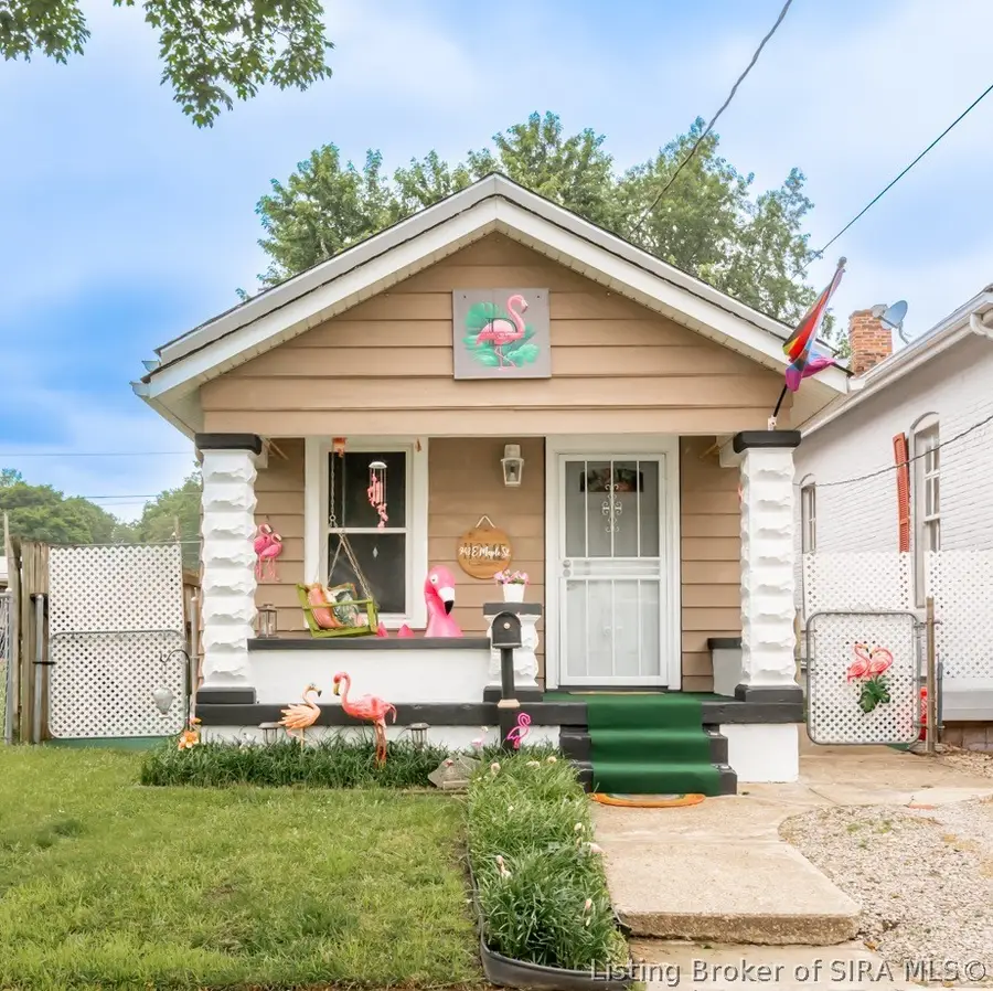 943 E Maple Street, Jeffersonville, IN 47130 - #3