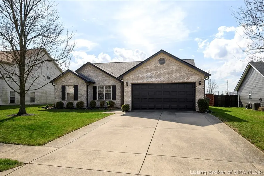 3520 Peach Tree Street, Jeffersonville, IN 47130 - #2