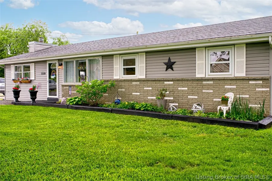 1510 Henryville Bluelick Road, Henryville, IN 47126 - #2