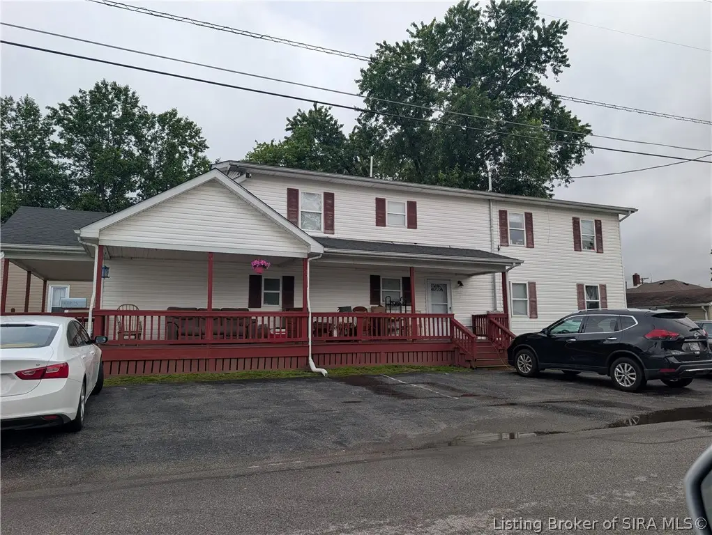 190 N 2nd Street, Scottsburg, IN 47170 - #1