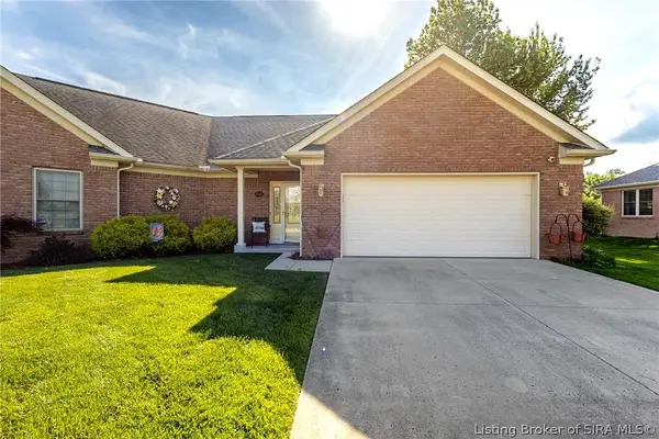 1545 Willow Court, Scottsburg, IN 47170