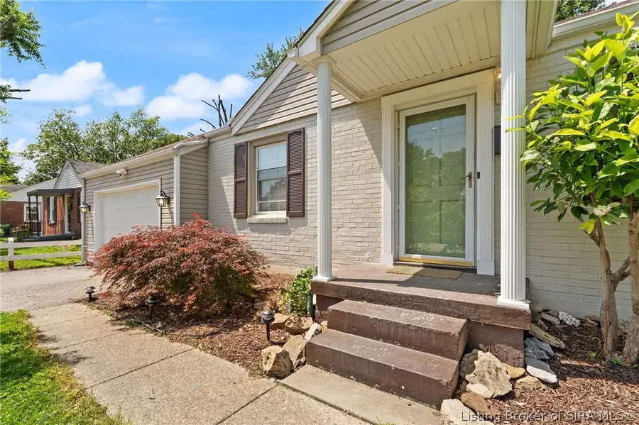 11 Louise Street, Jeffersonville, IN 47130 - #3