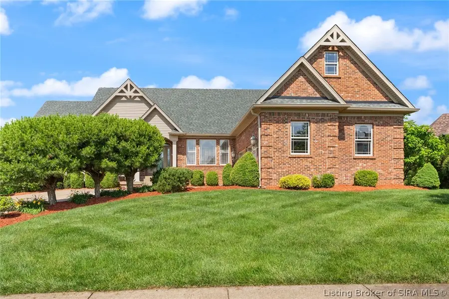 3629 Woodland Lakes Drive, Floyds Knobs, IN 47119 - #2