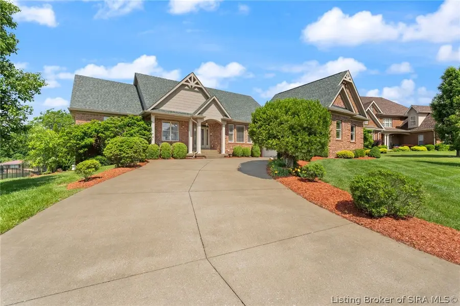 3629 Woodland Lakes Drive, Floyds Knobs, IN 47119 - #3