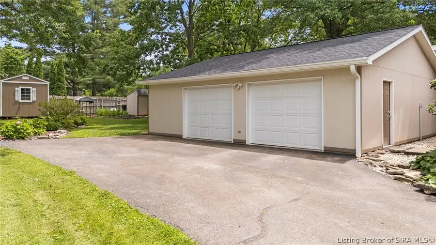 195 Autumnwood Lane, Madison, IN 47250 - #3