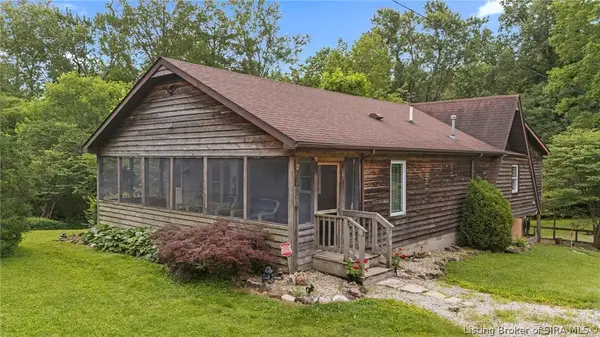594 E Harrod Road, Austin, IN 47102