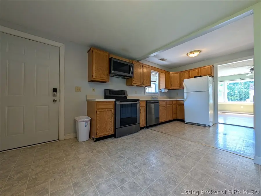 2834 Sellers Court, Jeffersonville, IN 47130 - #3