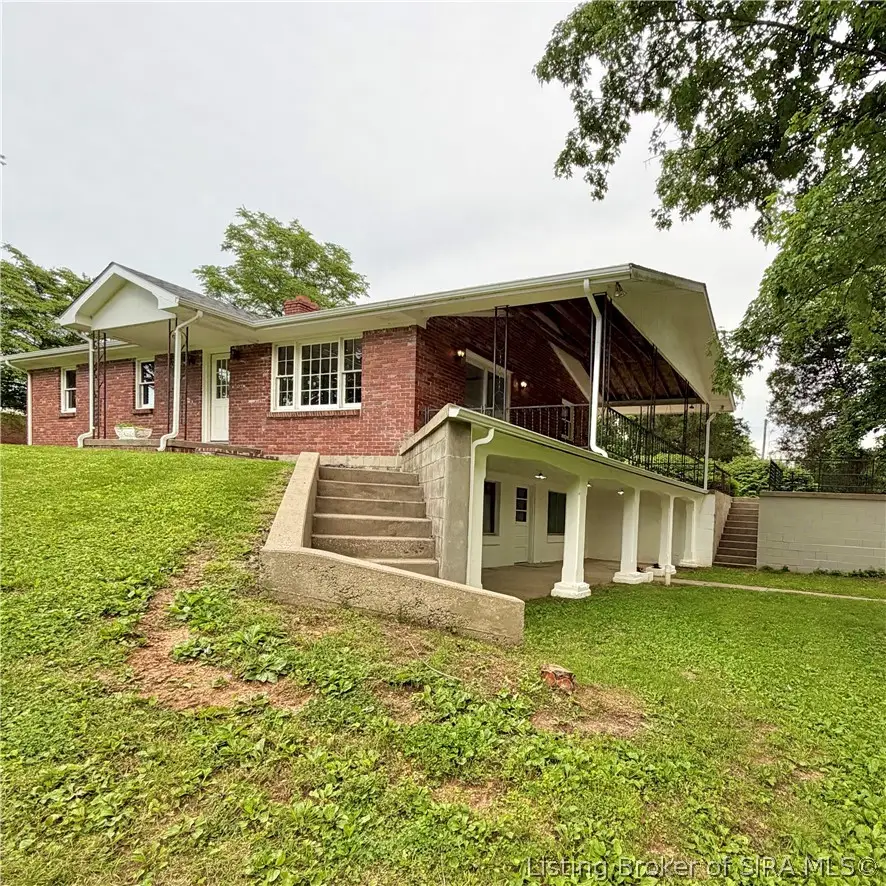 895 Brigetta Drive Ne, Corydon, IN 47112 - #1