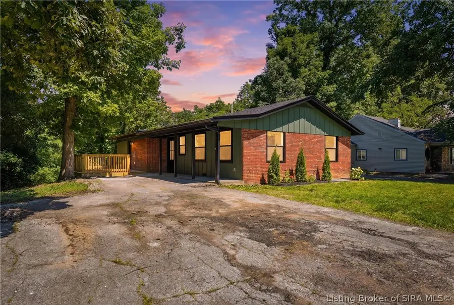 1668 Silver Creek Drive, New Albany, IN 47150 - #2