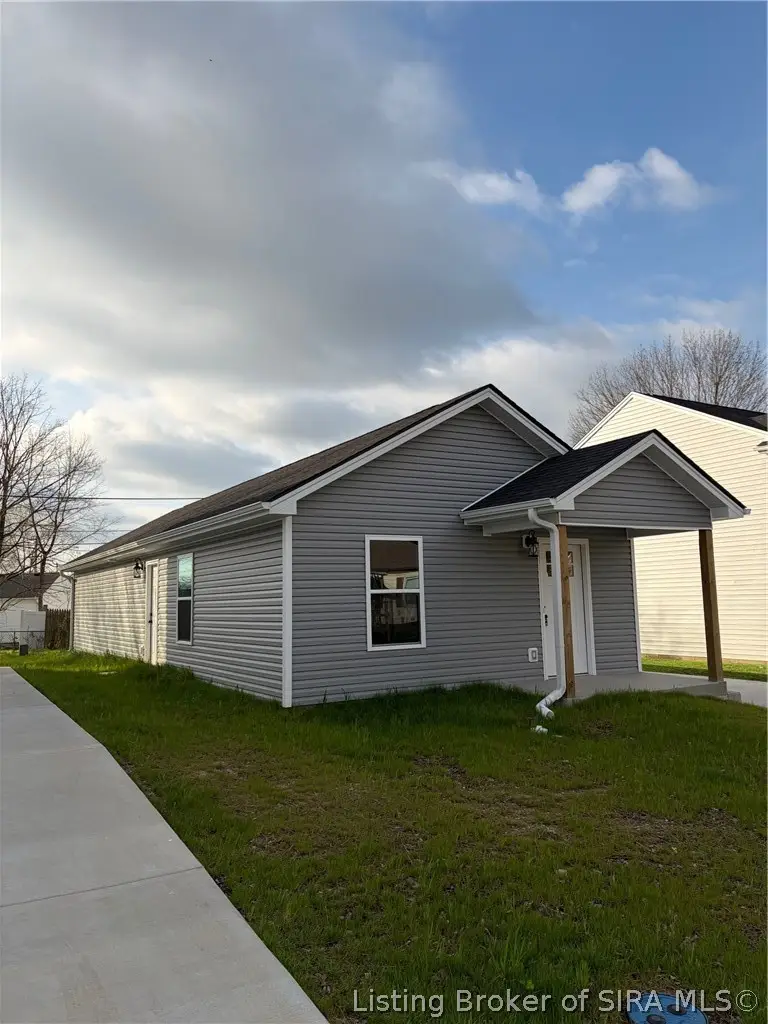 300A Williams Street, Jeffersonville, IN 47130 - #2