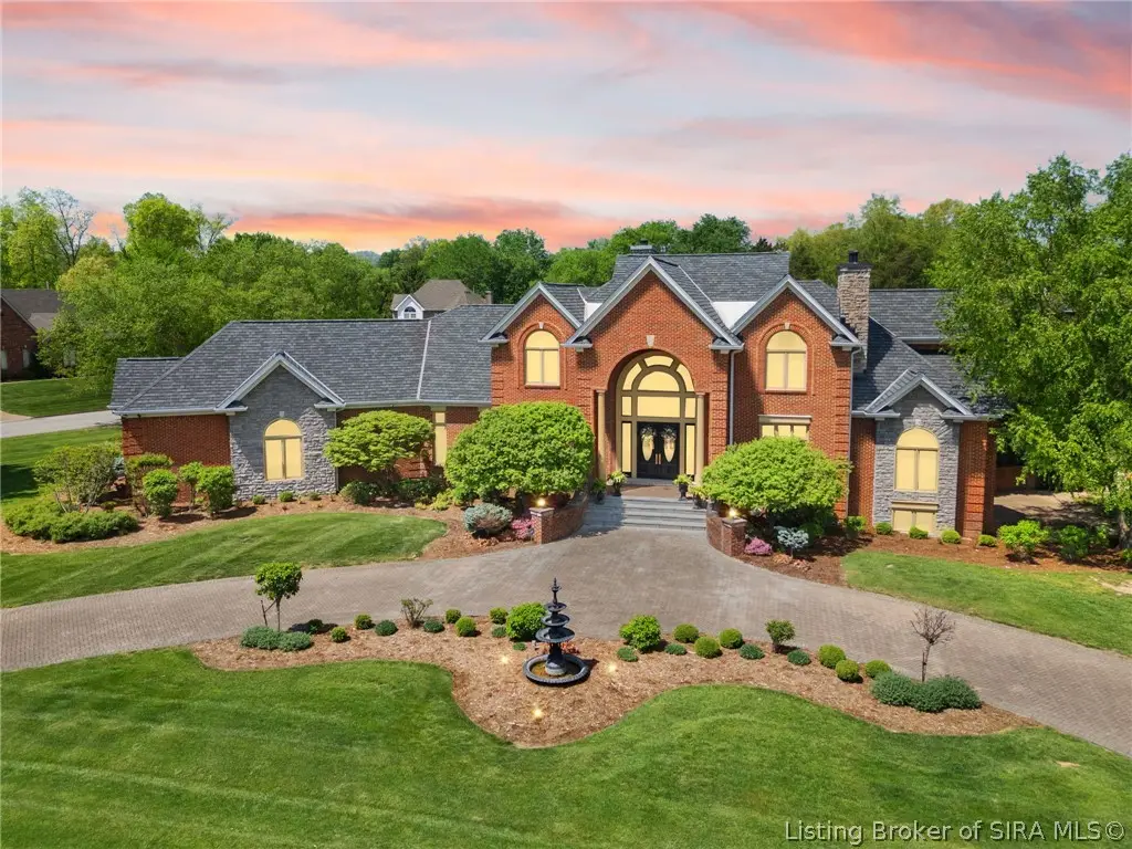 200 Plum Lake Court, Sellersburg, IN 47172 - #1