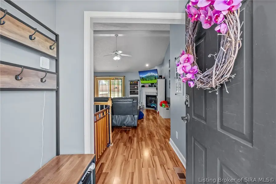 4351 Country View Drive, Floyds Knobs, IN 47119 - #3