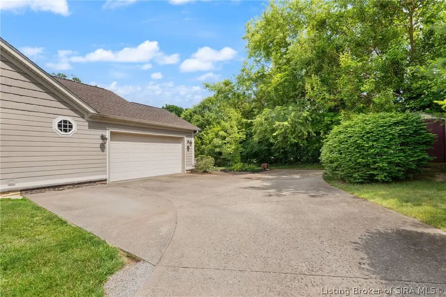 8276 Crimson Creek Court, Georgetown, IN 47122 - #3