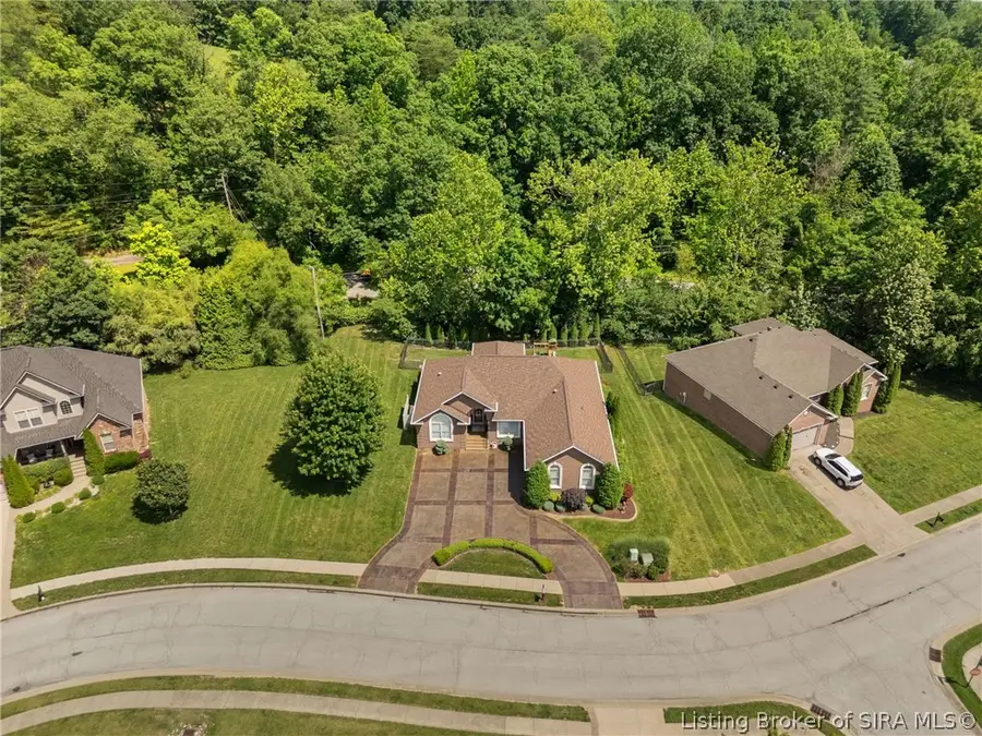 4304 Loriann Boulevard, New Albany, IN 47150 - #3