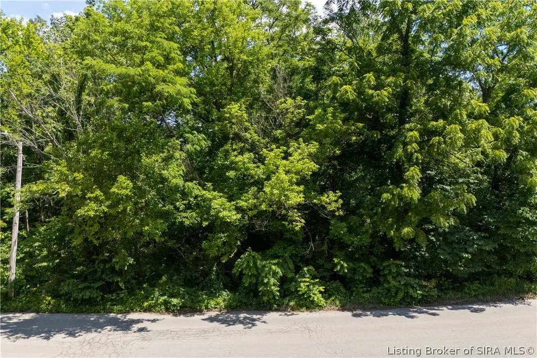 911 Oakland Drive, New Albany, IN 47150 - #1