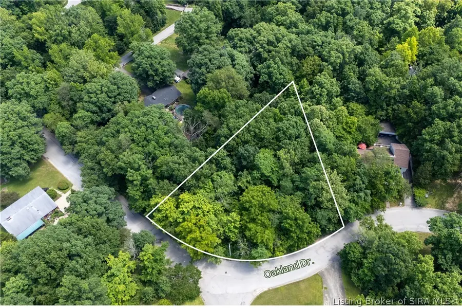 911 Oakland Drive, New Albany, IN 47150 - #3