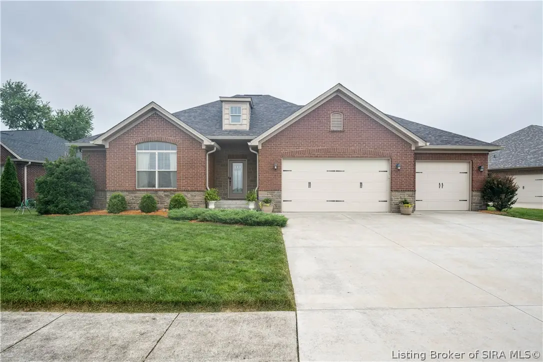 2932 Chestnut Eagle Ridge, Jeffersonville, IN 47130 - #1