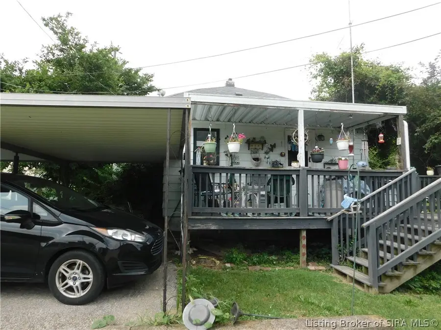 806 W Mulberry Street, Salem, IN 47167 - #3