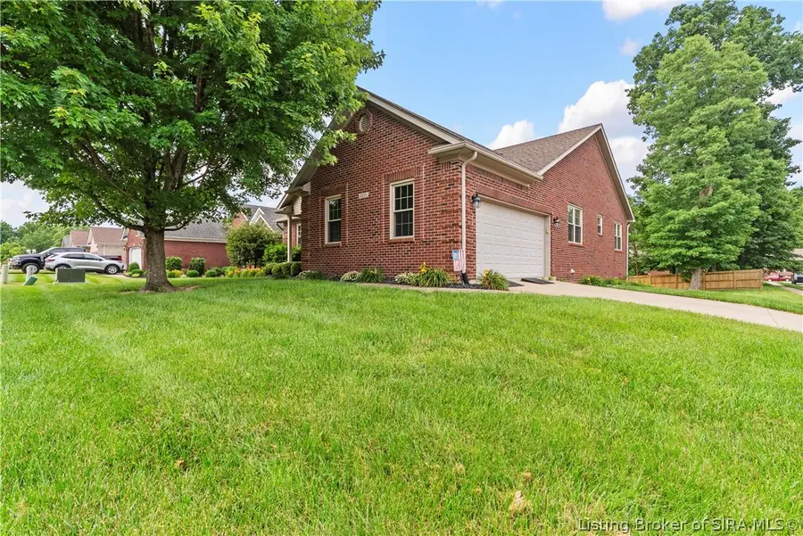 2000 Sterling Oaks Drive, Sellersburg, IN 47172 - #3