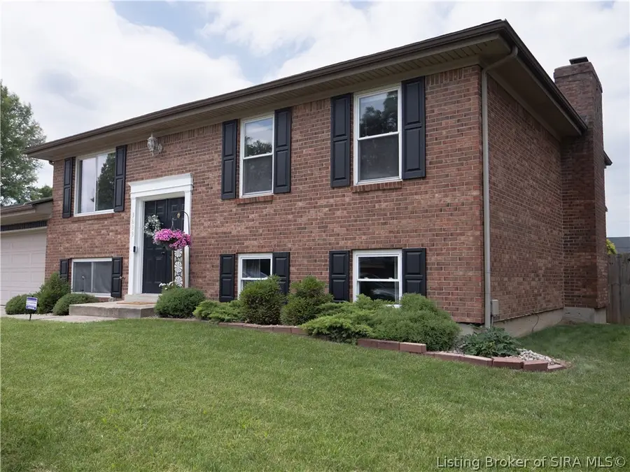 3613 Doe Run Way, New Albany, IN 47150 - #2