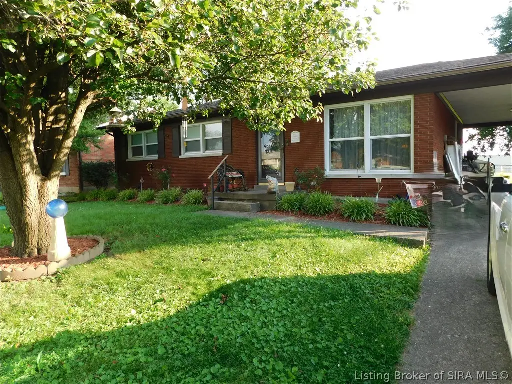 907 Longfield Drive, Clarksville, IN 47129 - #1