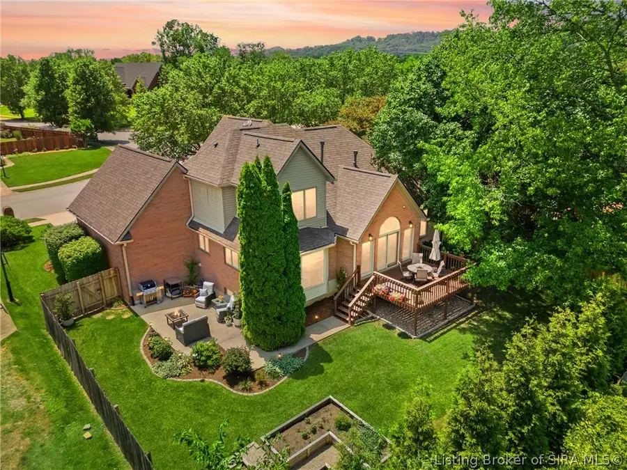 4220 Royal Oak Drive, New Albany, IN 47150 - #3