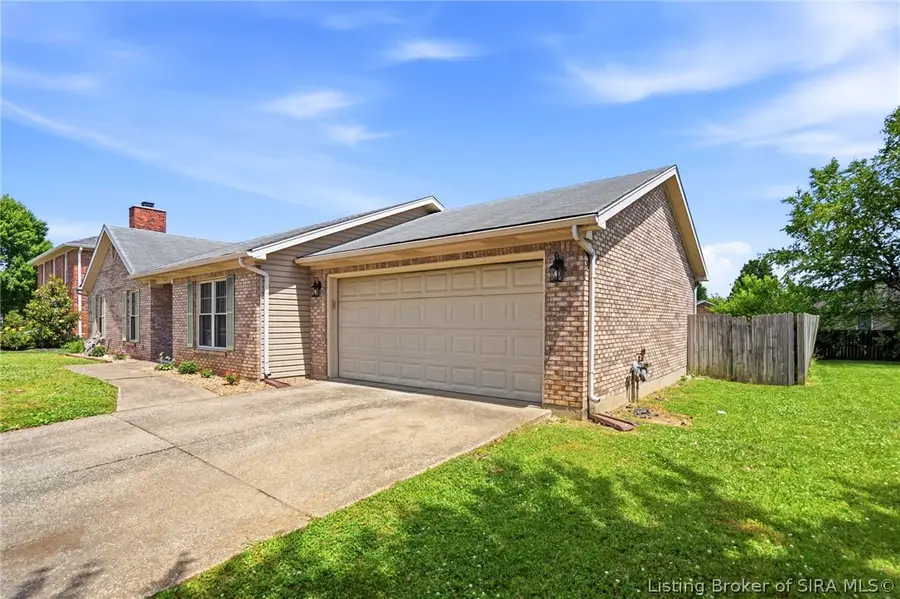 3410 Gander Drive, Jeffersonville, IN 47130 - #3