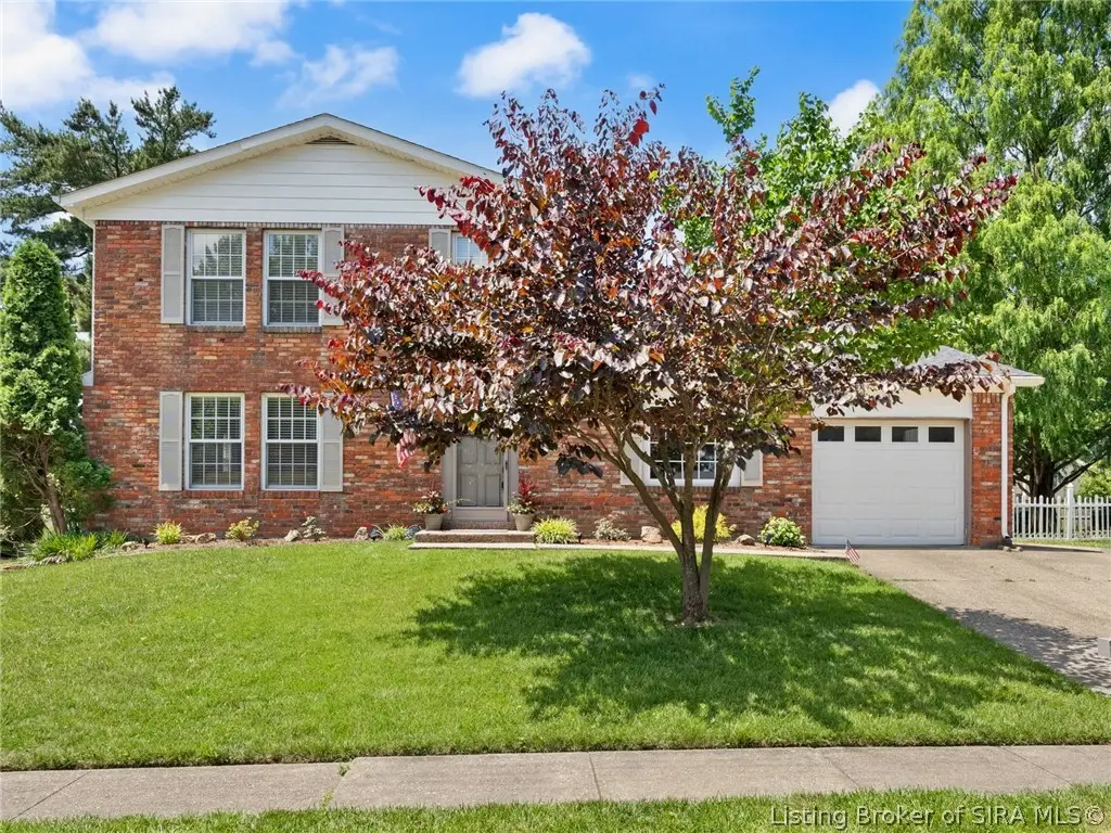 1010 Woodbourne Drive, New Albany, IN 47150 - #1