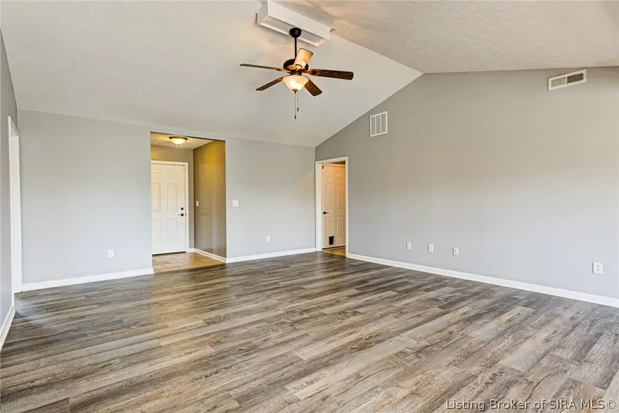 11913 Perry Crossing Parkway, Sellersburg, IN 47172 - #3