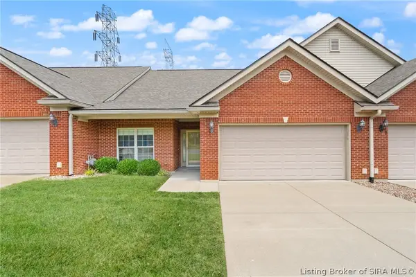 2128 Pickwick Drive, New Albany, IN 47150
