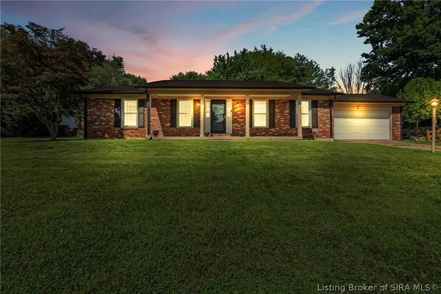 118 Clearview Drive, Jeffersonville, IN 47130 - #2