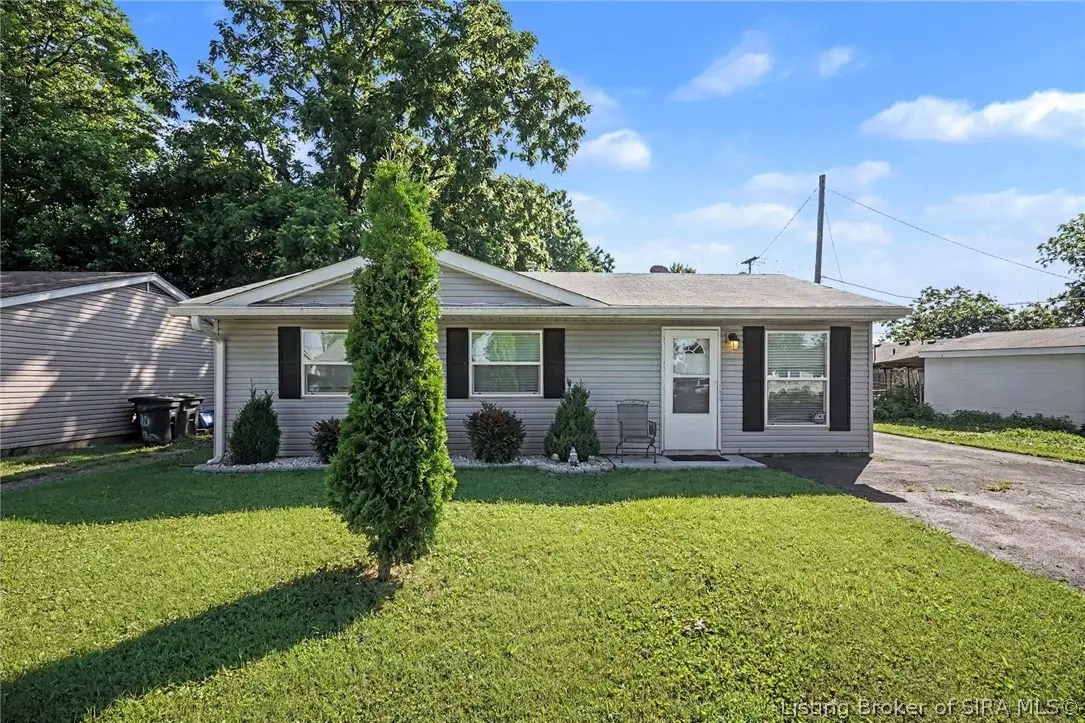 1106 Cedarview Drive, Jeffersonville, IN 47130 - #1