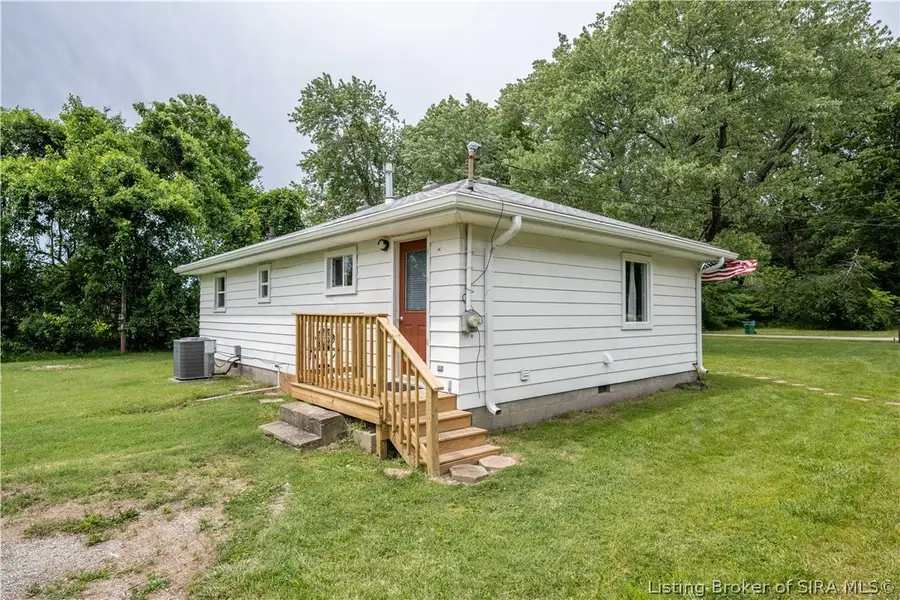 3409 Stenger Lane, Jeffersonville, IN 47130 - #3
