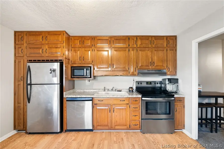 904 Springdale Drive, Jeffersonville, IN 47130 - #3