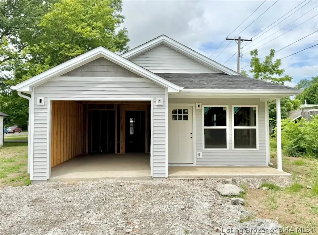 378 S Washington Street, Scottsburg, IN 47170 - #1