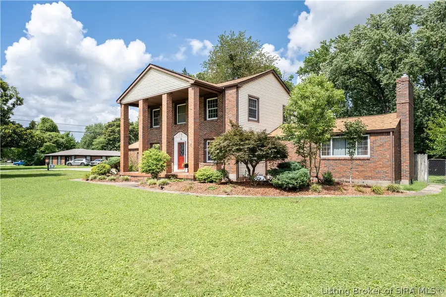15 Forest Drive, Jeffersonville, IN 47130 - #2