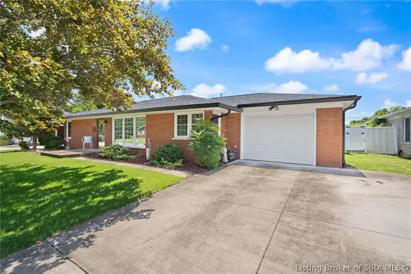 508 Grasmere Drive, Clarksville, IN 47129