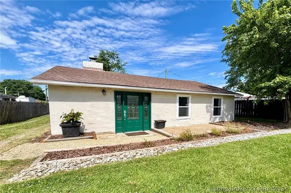 3819 Hamburg Pike, Jeffersonville, IN 47130