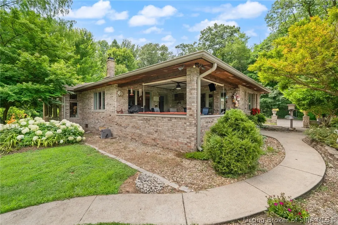 2488 W County 575 Road S, Vallonia, IN 47281 - #1