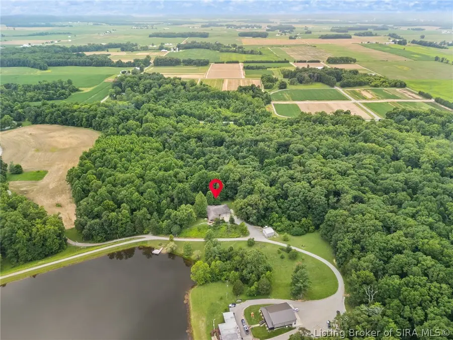 2488 W County 575 Road S, Vallonia, IN 47281 - #3