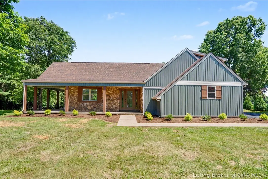 2002 Beckin Drive, Floyds Knobs, IN 47119 - #1