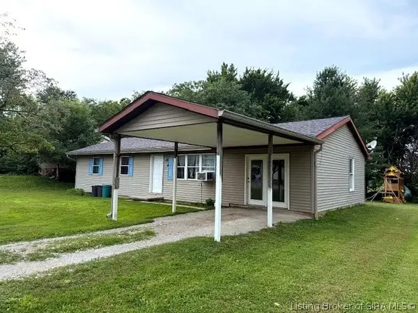 530 E Colony Drive, Salem, IN 47167