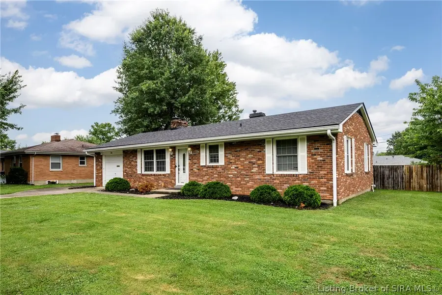 3312 Mellwood Drive, New Albany, IN 47150 - #3