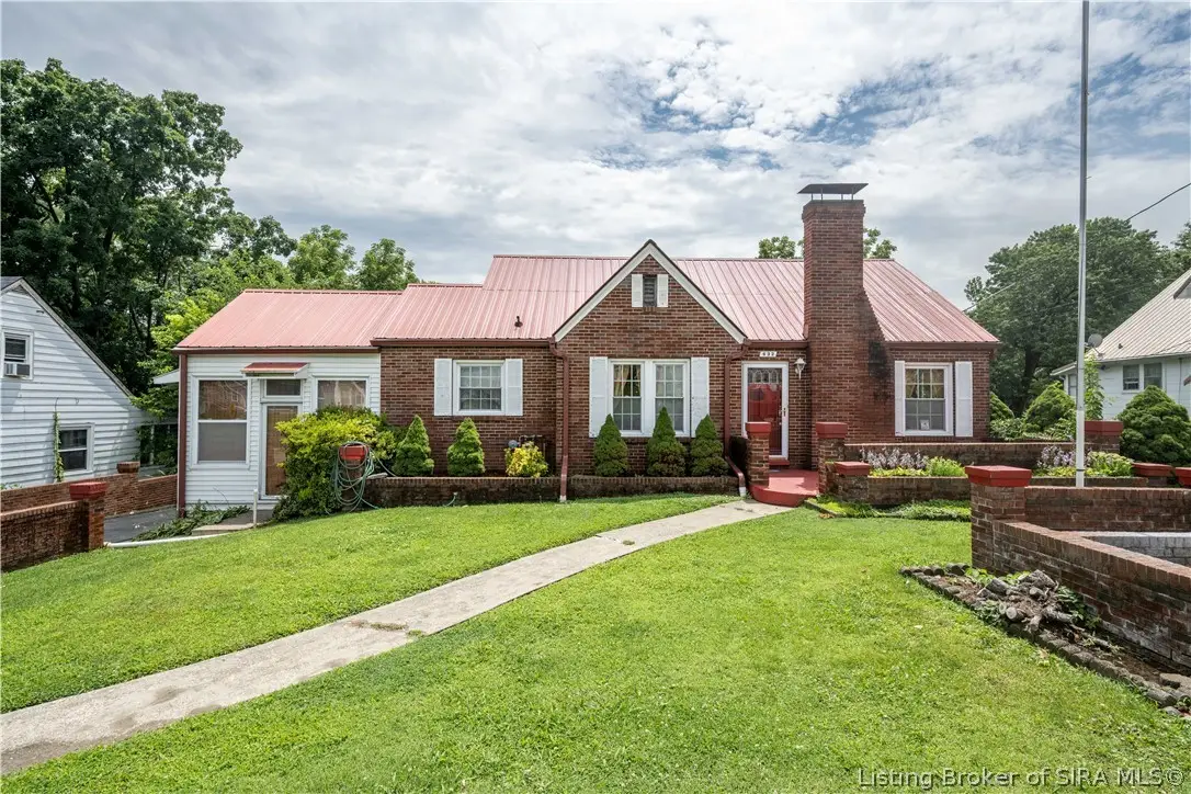 632 E Daisy Lane, New Albany, IN 47150 - #1