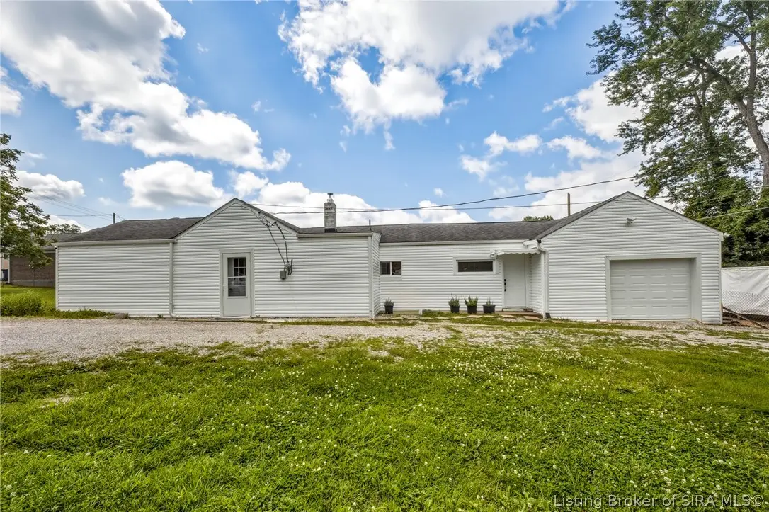 3809 Hamburg Pike, Jeffersonville, IN 47130 - #1