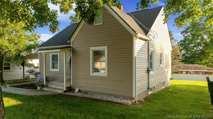 612 E Daisy Lane, New Albany, IN 47150 - #3