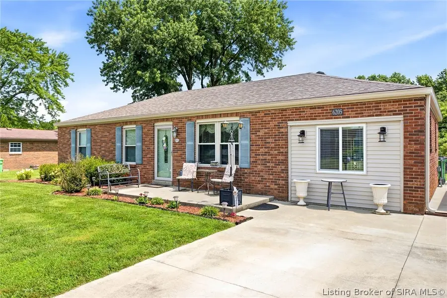 6205 Eric Drive, Floyds Knobs, IN 47119 - #2