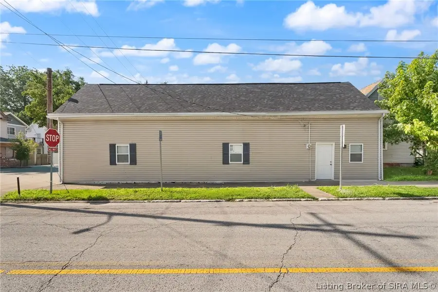 602 E 8th Street, New Albany, IN 47150 - #3
