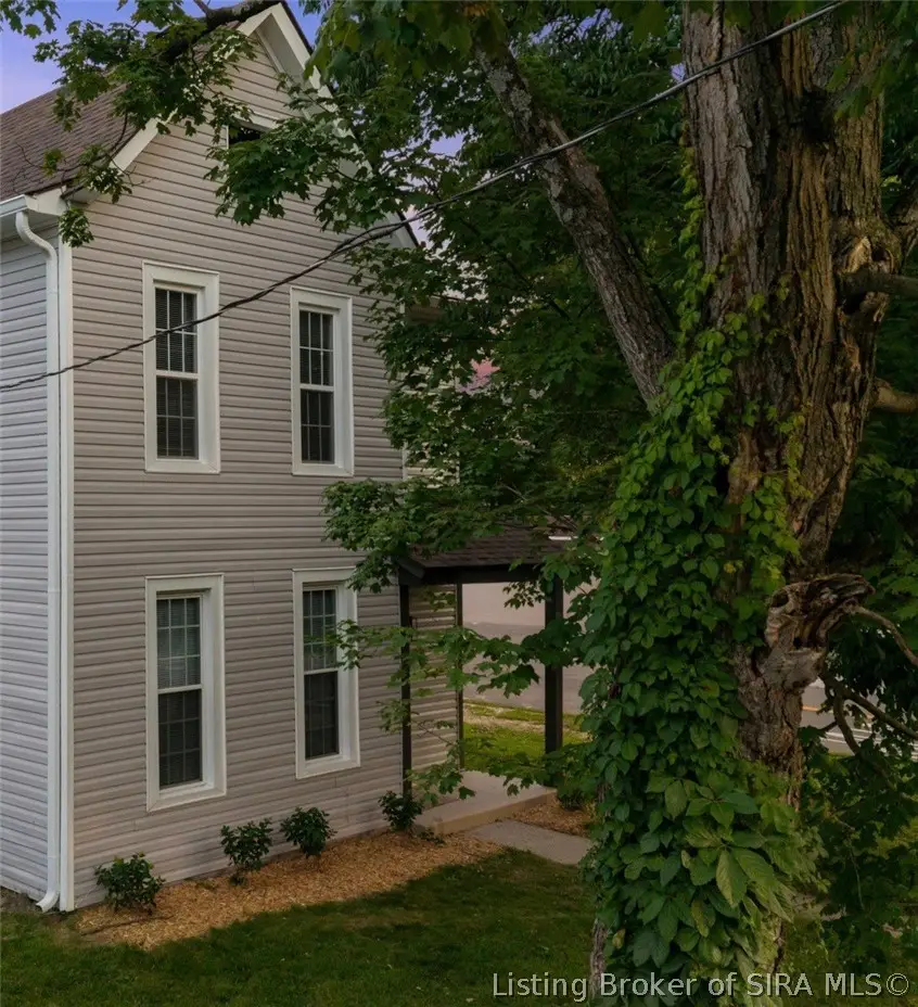 2402 Shelby Street, New Albany, IN 47150 - #3