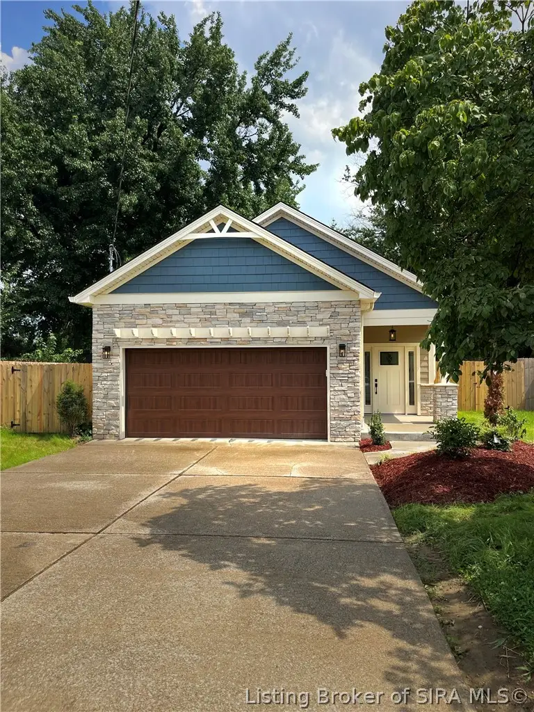 1428 E Ninth Street, Jeffersonville, IN 47130 - #3